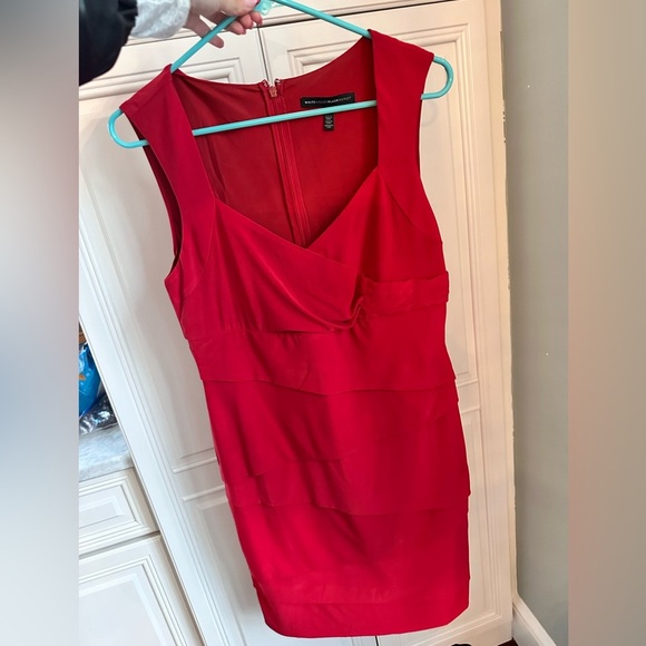 White House Black Market Red Ruched Bodycon Dress Size 12 - Picture 2 of 8